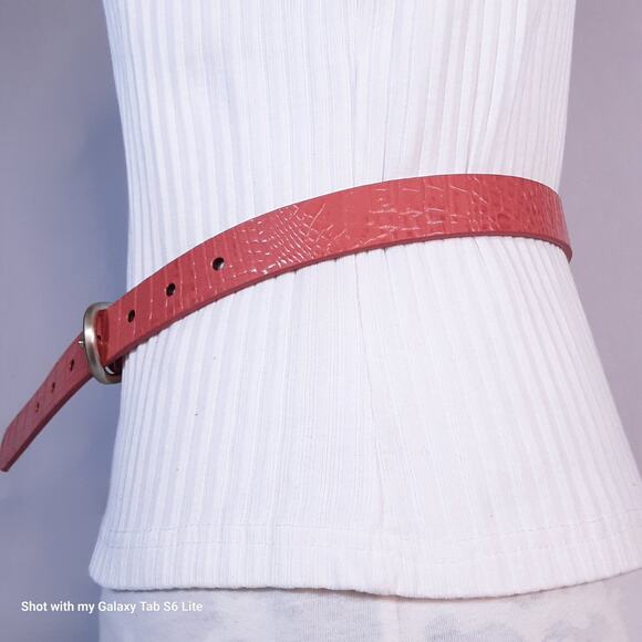 Lands End Womens Leather Belt XSmall Coral Colored Reptile Print - Picture 4 of 13
